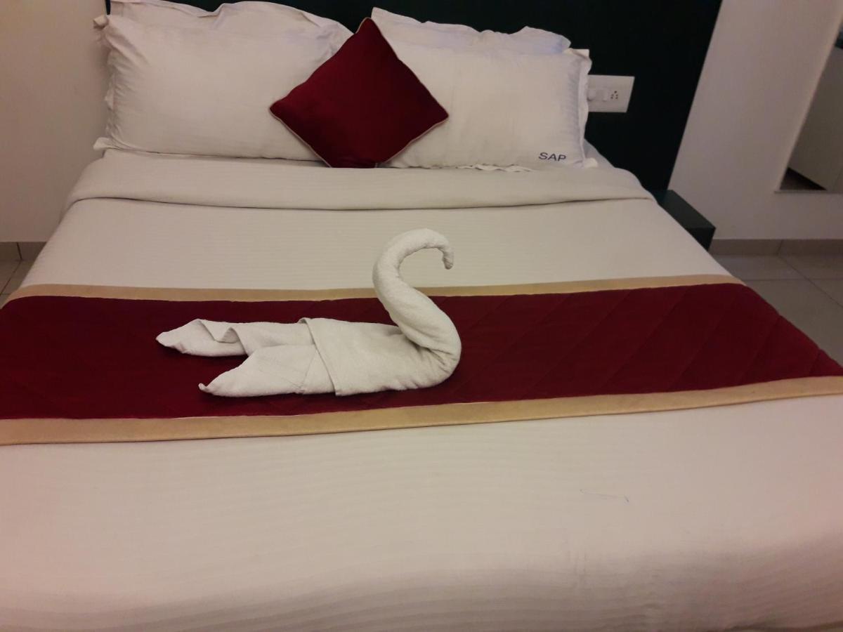 เอสเอพี โกลเดน กรันเด Hotel Kammasandra ภายนอก รูปภาพ